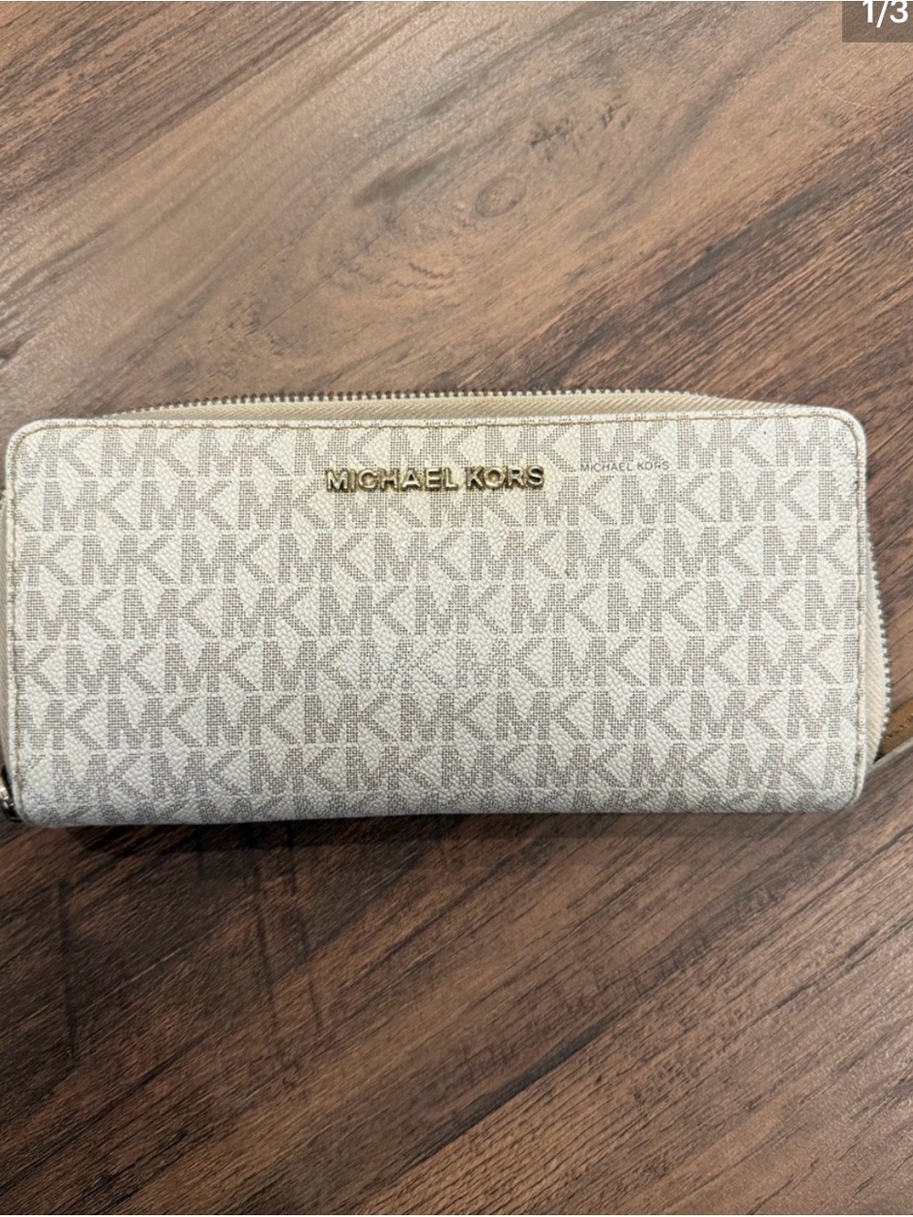 Michael Kors Cream MK Logo Zip Wallet with Gold Hardware